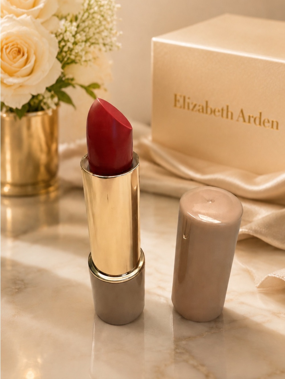Elizabeth Arden Ceramide Plump Perfect Lipstick in Perfect Scarlet 23 (No Box)